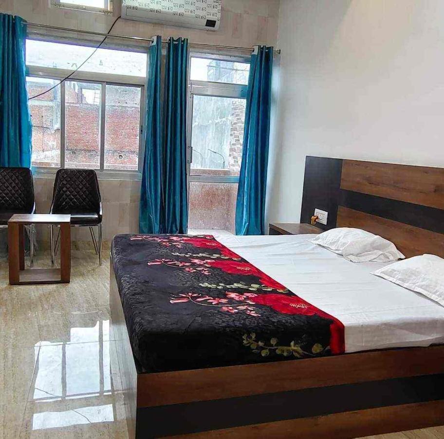 فندق The Nirmala Palace Ayodhya المظهر الخارجي الصورة